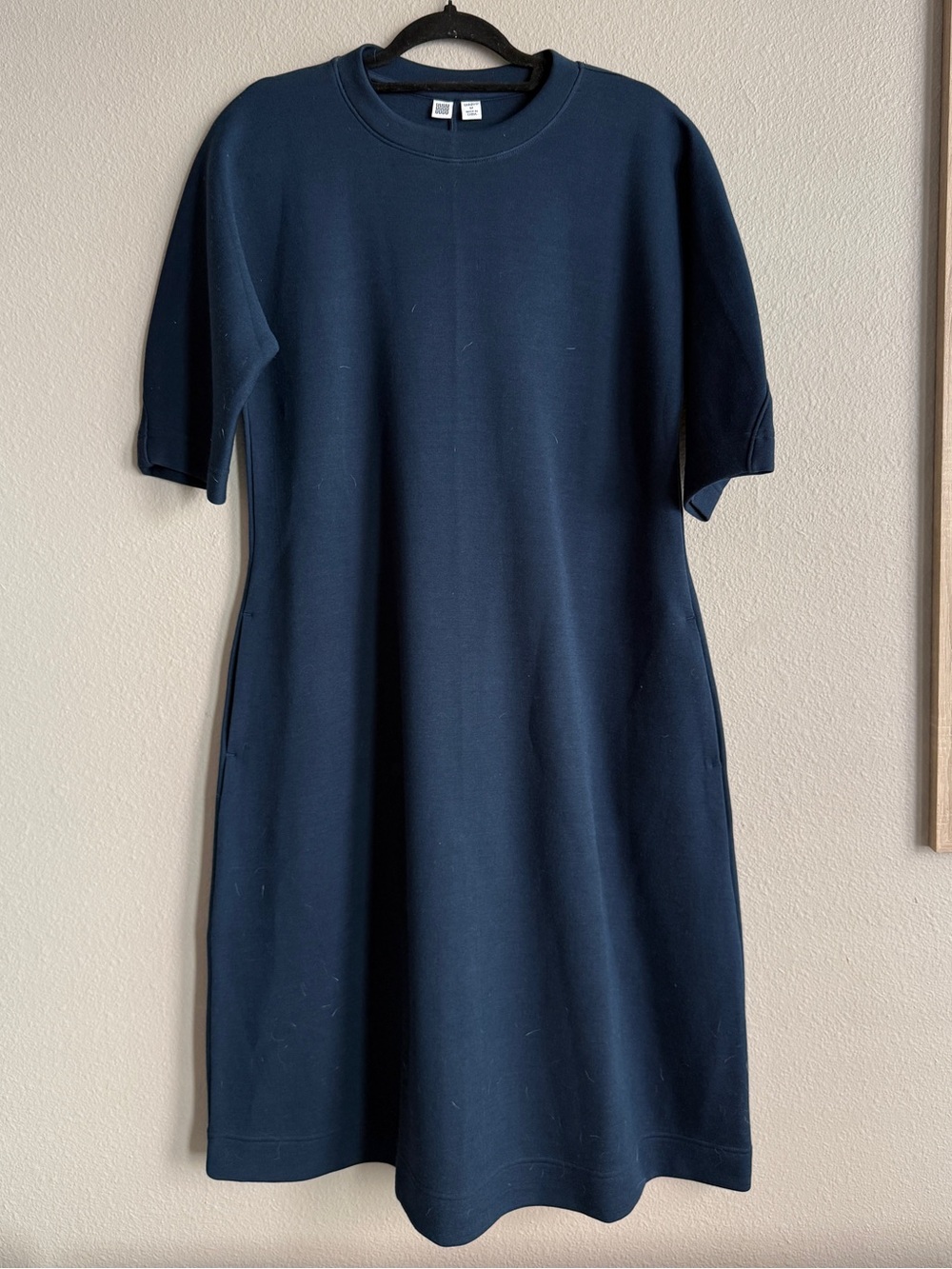 Uniqlo Sz M Scuba Short-Sleeve Dress Navy Blue Shift Shirt Dress Wool Blend
